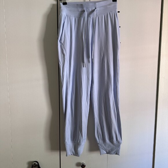 Lululemon Ready‎ to Rulu High-Rise Cropped Jogger - Pastel Blue Size 2 - Picture 4 of 4